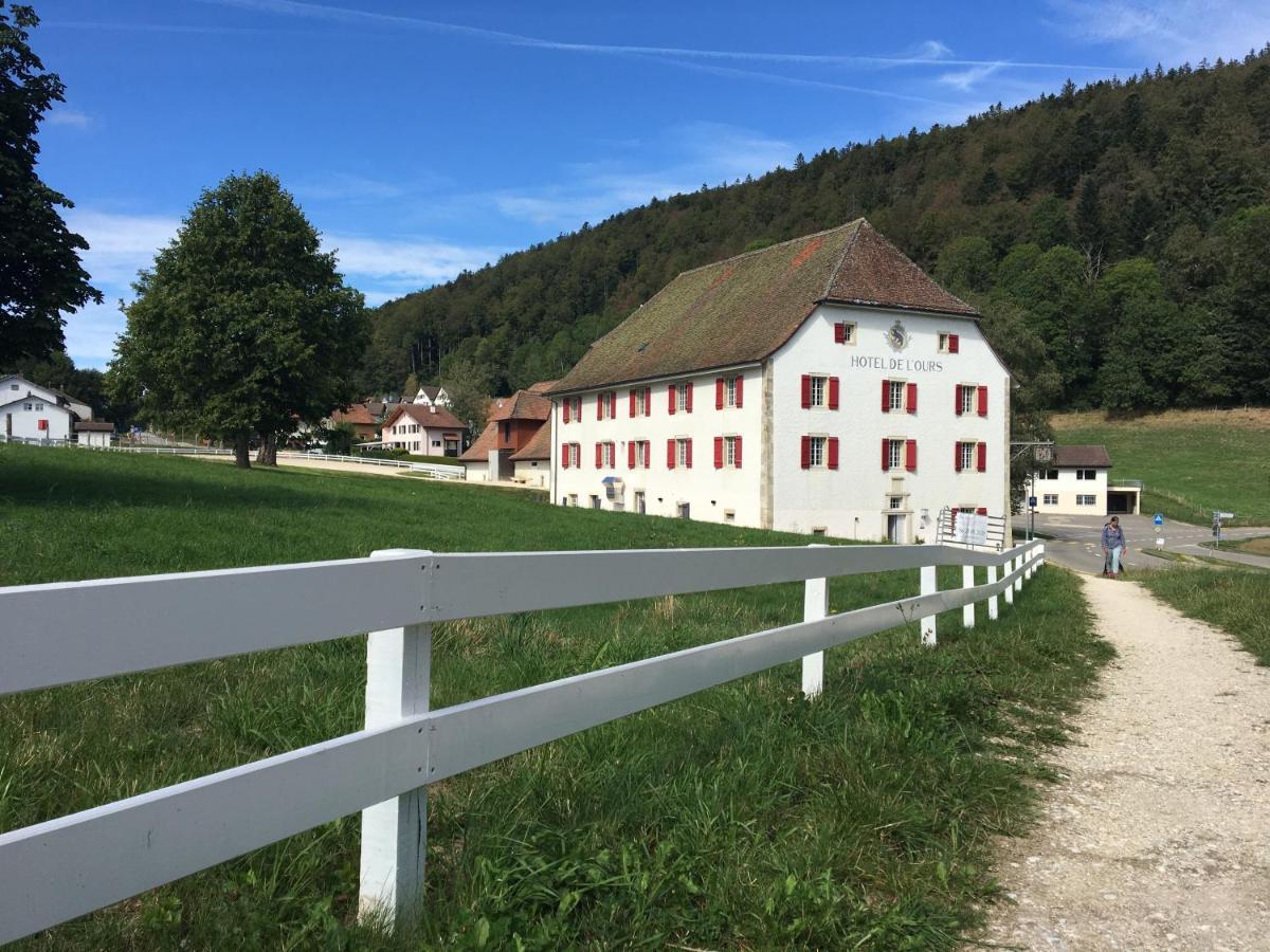 Auberge De Bellelay Restaurant Chez Aron Balde Esterno foto