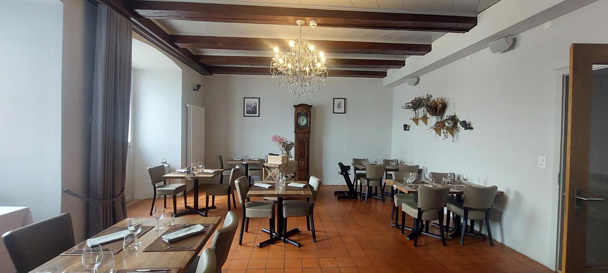 Auberge De Bellelay Restaurant Chez Aron Balde Esterno foto